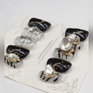 2/$20 Sparkle Heart Rhinestone Short Press on Nails